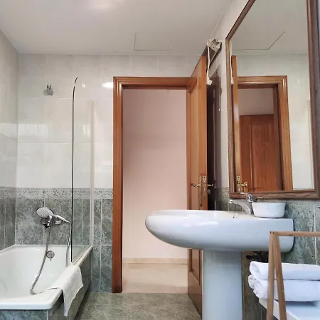 Desconectaengalicia Atico Rocafort, 400m Playa Silgar *